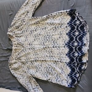 Women's blouse